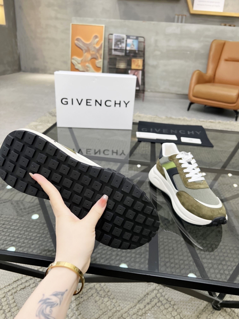 Givenchy Sneakers